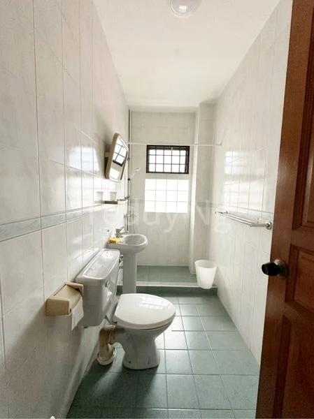 Common Room (Landed) for Rent in  Opera Estate - Image 3