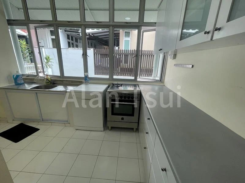 Common Room (Landed) for Rent in  Joo Chiat Avenue - Image 5