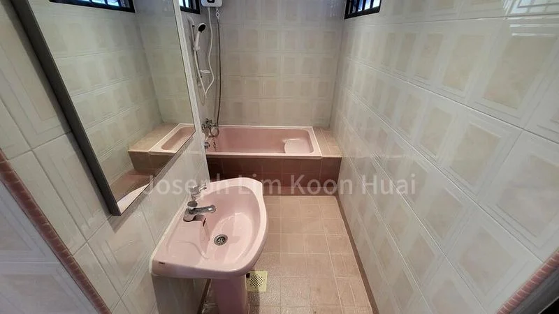 4 Bed Condo for Rent in Chancery Court - Image 4