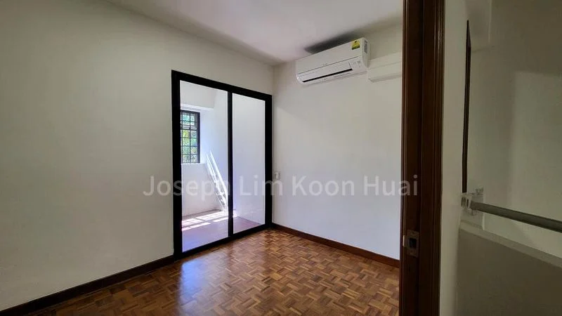 4 Bed Condo for Rent in Chancery Court - Image 8