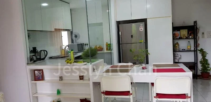 2 Bed Condo for Rent in  Palm Isles - Image 3