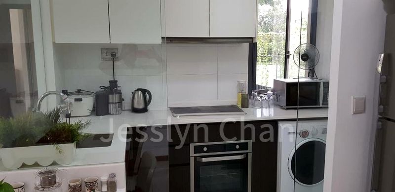 2 Bed Condo for Rent in  Palm Isles - Image 5