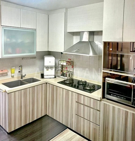 Maisonette HDB for Sale in  151 Yung Ho Road - Image 5