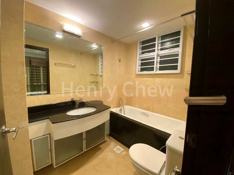 3 Bed Condo for Rent in  Sunny Palms - Image 4