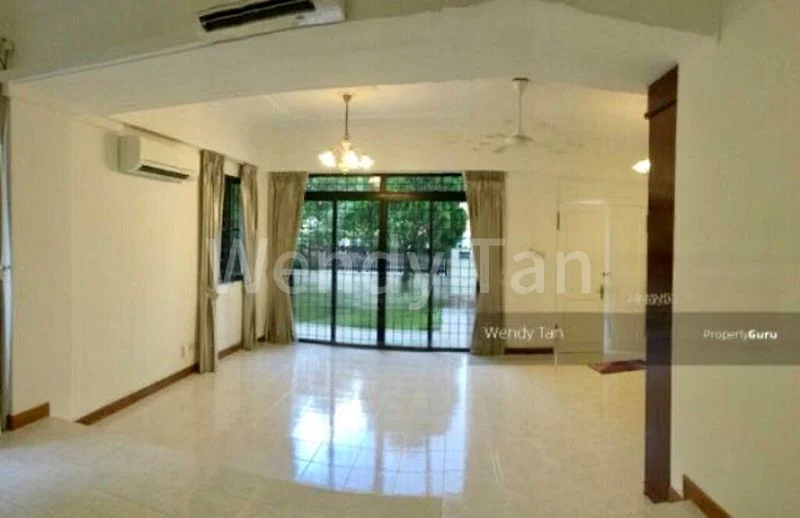 5 Bed Corner Terrace (Landed) for Sale in  Jalan Pergam - Image 1