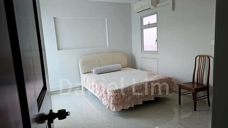 5 Room (5A) HDB for Rent in  387 Bukit Batok West Avenue 5 - Image 8