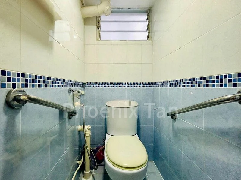 3 Room (3I) HDB for Rent in  231 Lorong 8 Toa Payoh - Image 9
