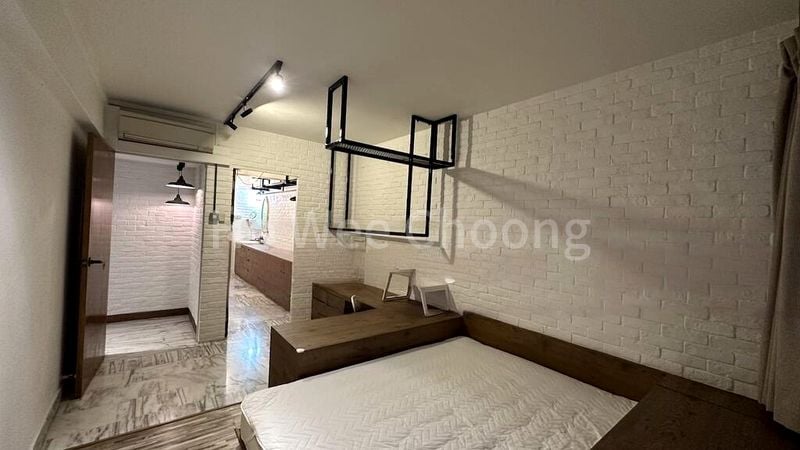 5 Room (5I) HDB for Rent in  816 Tampines Avenue 4 - Image 9