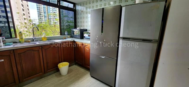 Common Room (Condo) for Rent in  Pandan Valley, Chempaka Court - Image 12