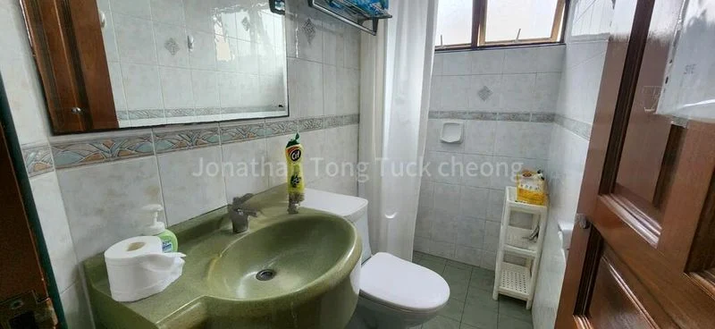 Common Room (Condo) for Rent in  Pandan Valley, Chempaka Court - Image 14