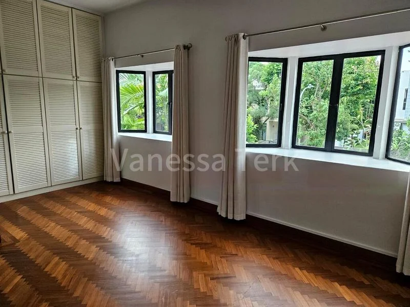 5 Bed Bungalow (Landed) for Rent in  Clementi Park - Image 5