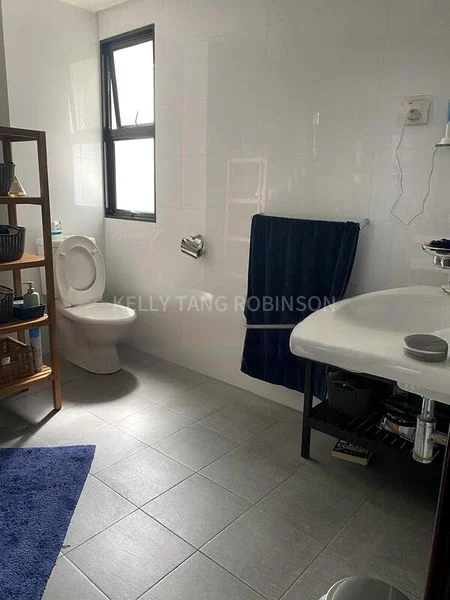 6 Bed Bungalow (Landed) for Rent in  Queen Astrid Park - Image 10