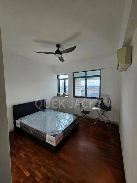 Master Room (Condo) for Rent in Fernwood Towers - Image 1