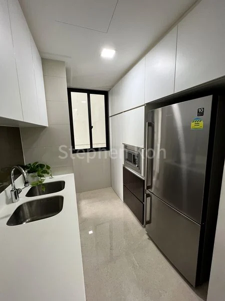 Common Room (Condo) for Rent in  Waterbank At Dakota - Image 5