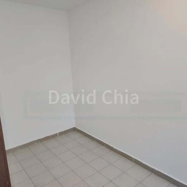 Room (Condo) for Rent in  Siglap Court - Image 2