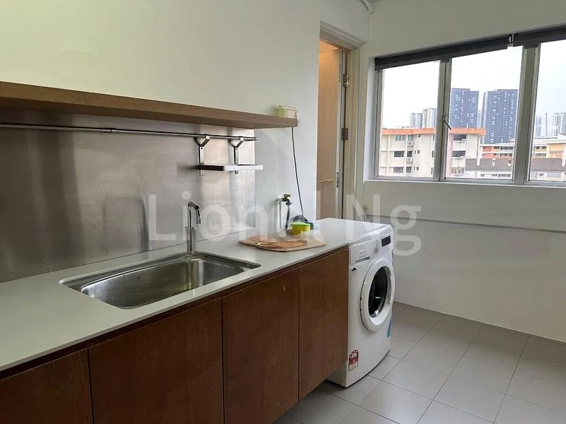 3 Room (3I) HDB for Rent in  714 Clementi West Street 2 - Image 5