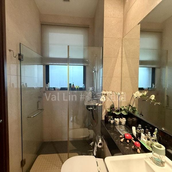 5 Bed Semi-Detached House (Landed) for Sale in  Global Ville - Image 10