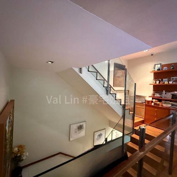 5 Bed Semi-Detached House (Landed) for Sale in  Global Ville - Image 2