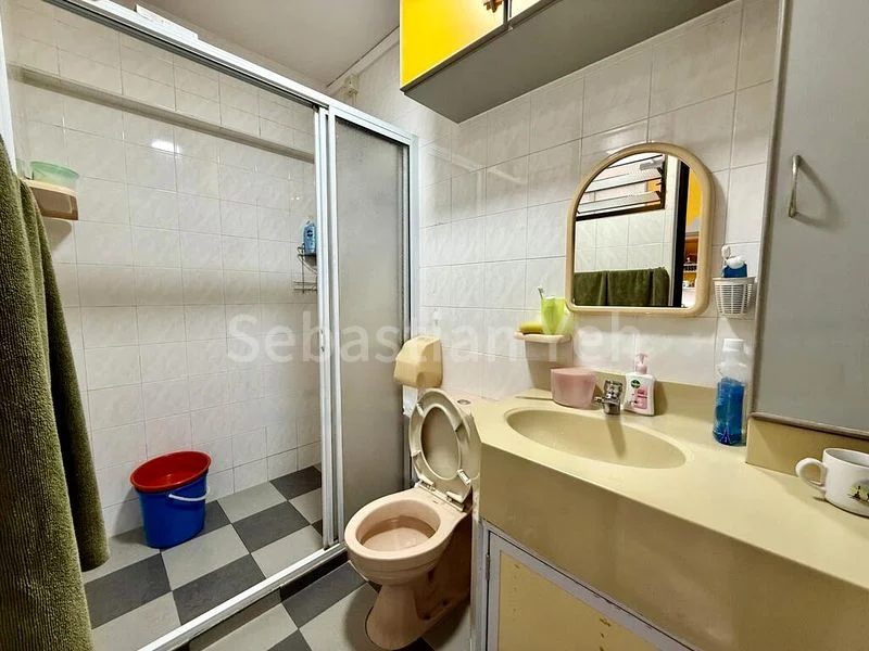 Common Room (HDB) for Rent in  608 Woodlands Ring Road - Image 3