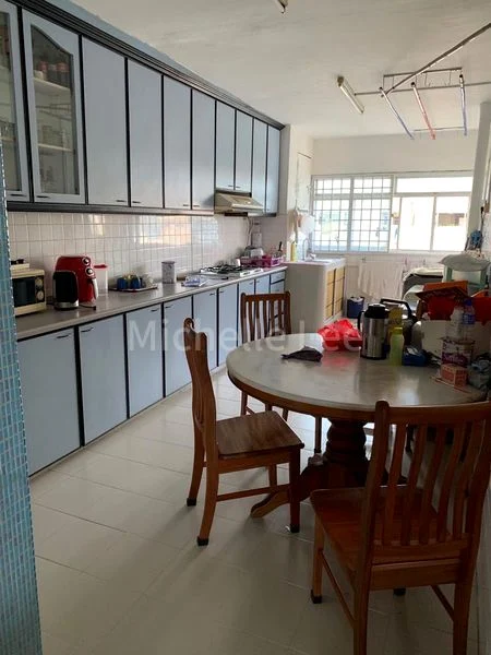 Master Room (HDB) for Rent in 429 Ang Mo Kio Avenue 3 - Image 2