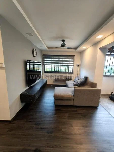 5 Room (5I) HDB for Rent in  757 Woodlands Avenue 4 - Image 9