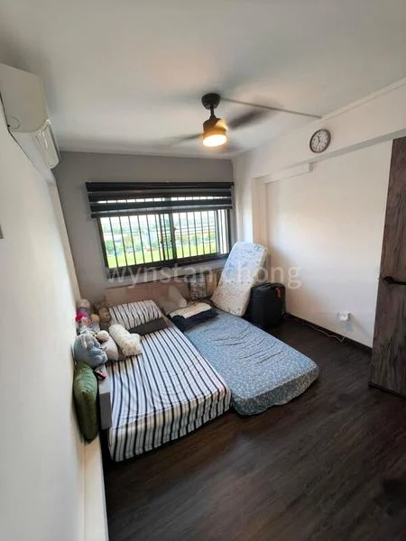 5 Room (5I) HDB for Rent in  757 Woodlands Avenue 4 - Image 8