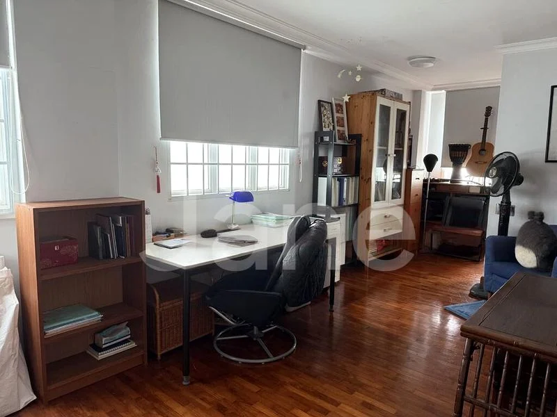 5 Bed Semi-Detached House (Landed) for Sale in Burgundy Hill - Image 10