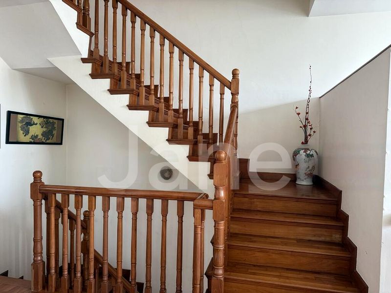 5 Bed Semi-Detached House (Landed) for Sale in Burgundy Hill - Image 6