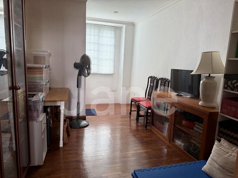 5 Bed Semi-Detached House (Landed) for Sale in Burgundy Hill - Image 11