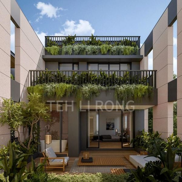 6 Bed Semi-Detached House (Landed) for Sale in  Palm Road - Image 9