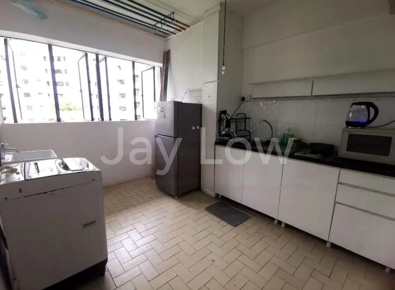 Room (HDB) for Rent in  255 Tampines Street 21 - Image 2