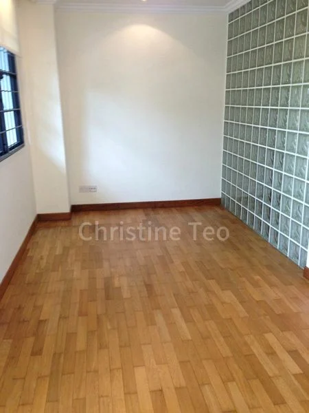 5 Bed Semi-Detached House (Landed) for Rent in Highgate Park - Image 16