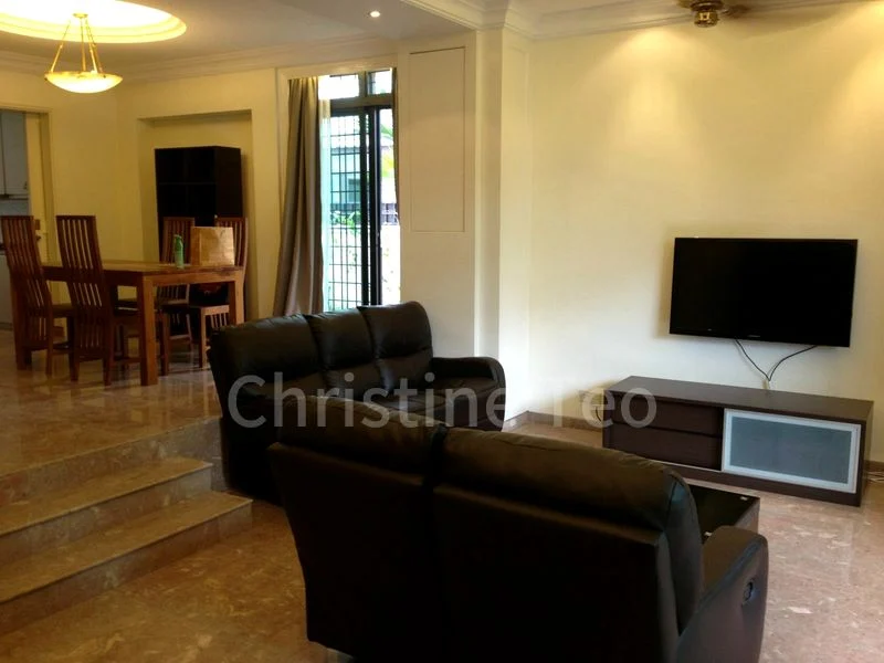 5 Bed Semi-Detached House (Landed) for Rent in Highgate Park - Image 3