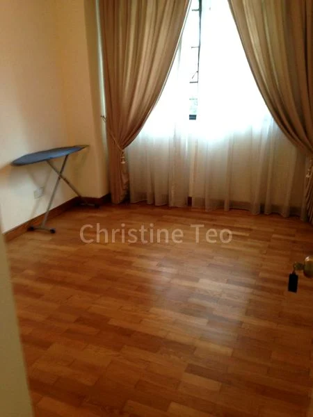 5 Bed Semi-Detached House (Landed) for Rent in Highgate Park - Image 12