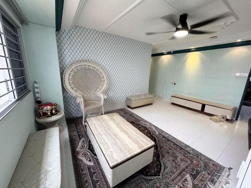 5 Room (5I) HDB for Sale in  567 Pasir Ris Street 51 - Image 1