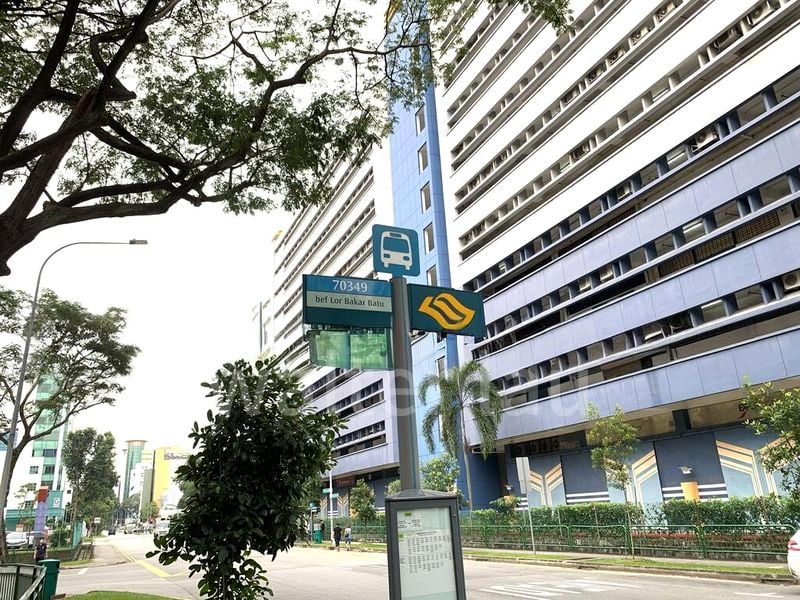 Light Industrial (B1) for Rent: Ruby Industrial Complex - Image 1