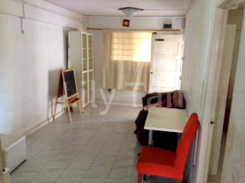 3 Room (3NG) HDB for Rent in  223 Serangoon Avenue 4 - Image 1