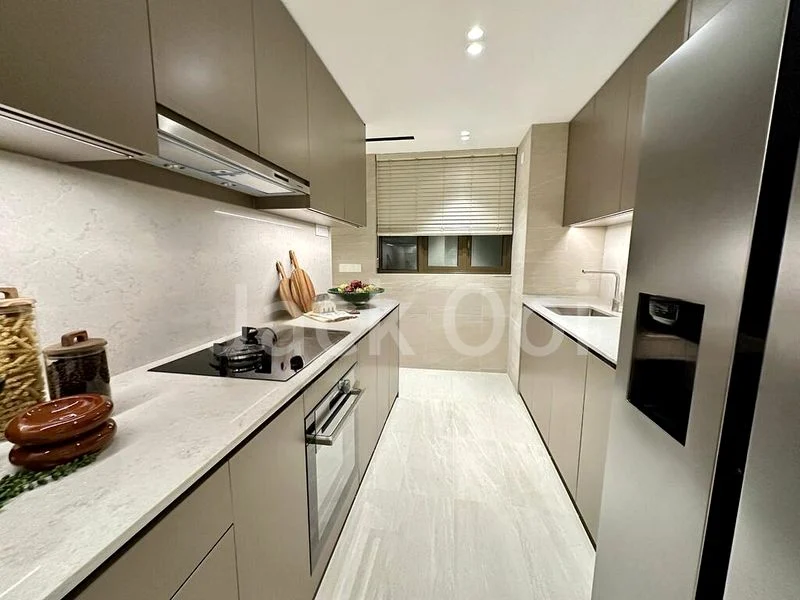 3 Bed Condo for Sale in Pinetree Hill - Image 6