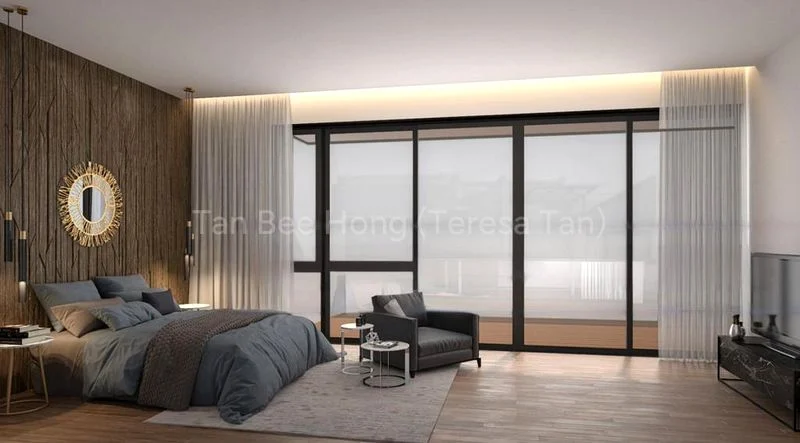 7 Bed Bungalow (Landed) for Sale in  Tembeling Villas - Image 3