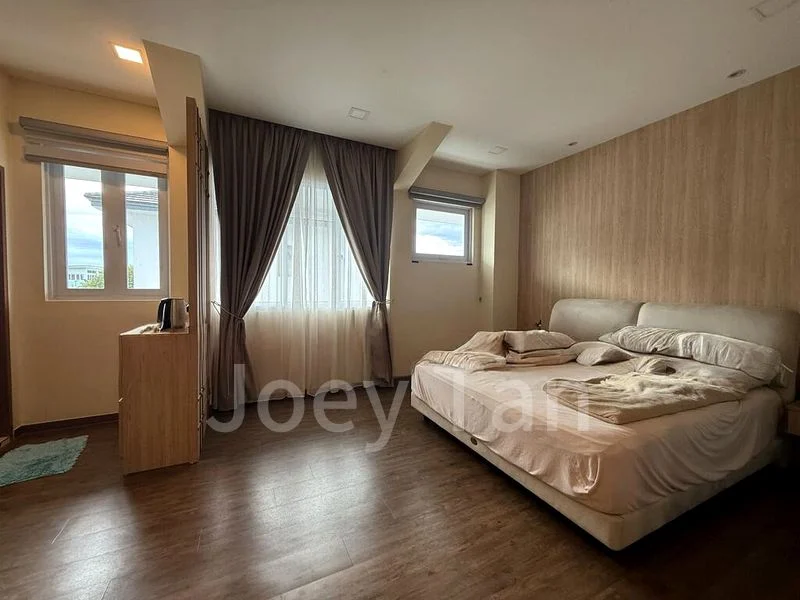 6 Bed Semi-Detached House (Landed) for Sale in Springleaf Garden Estate - Image 2