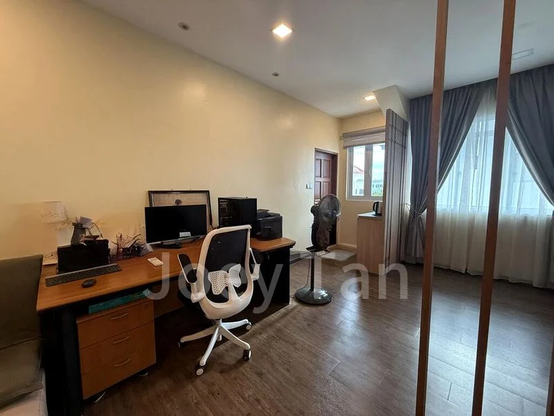 6 Bed Semi-Detached House (Landed) for Sale in Springleaf Garden Estate - Image 3