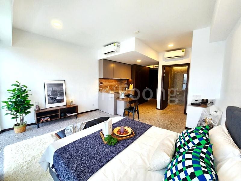 Room Condo for Rent in  One Pearl Bank - Image 7