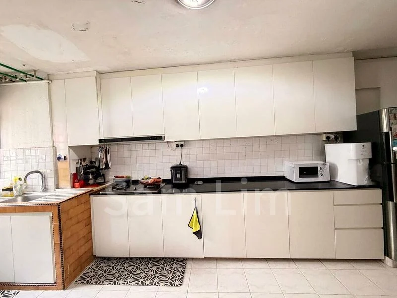 4 Room (4A) HDB for Sale in 730 Yishun Street 71 - Image 5