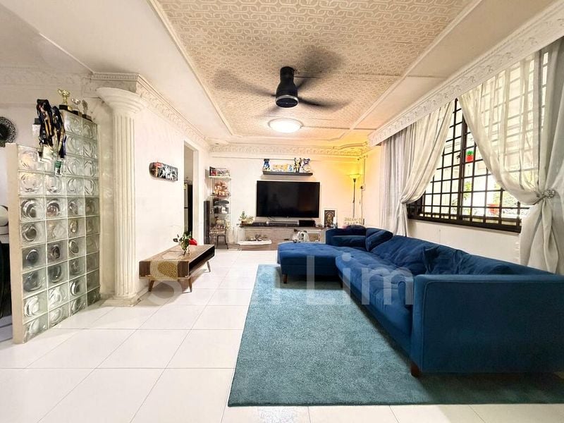 4 Room (4A) HDB for Sale in 730 Yishun Street 71 - Image 2