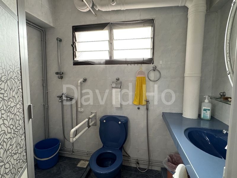 Master Room (HDB) for Rent in 787C Woodlands Crescent - Image 5