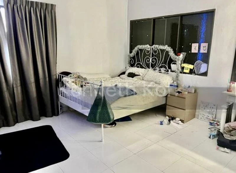 6 Bed Semi-Detached House (Landed) for Rent in  Ban Guan Park - Image 1