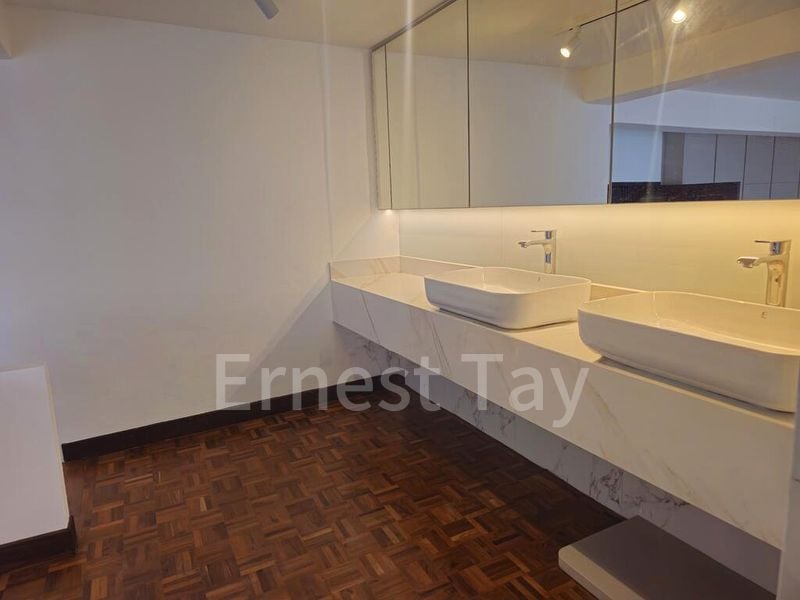 4 Bed Apartment (Condo) for Rent in  Grange Heights - Image 10