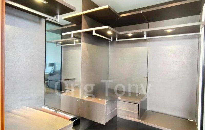 4 Bed Condo for Rent in  The Orchard Residences - Image 8