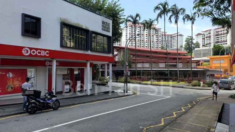 Food & Beverage for Rent: Restaurant Space at Holland Village, Lor Liput & Lor Mambong - Image 2