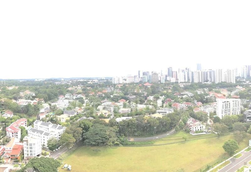 5 Bed Condo for Rent in  The Crest - Image 2